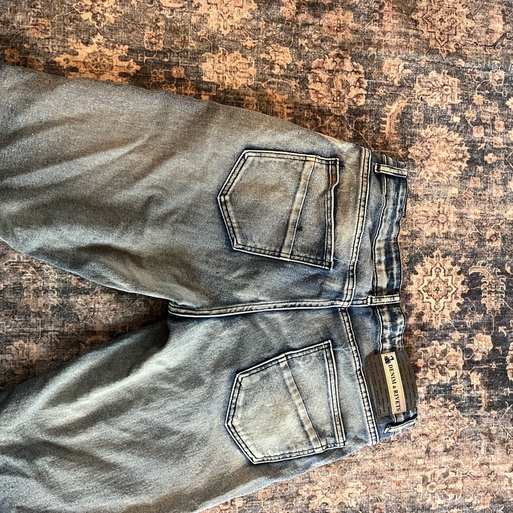 Men's Blue Denim Cargo Shorts - Picture 2 of 2